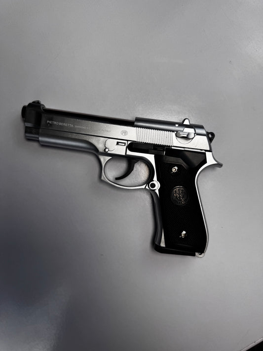 Silver M92 Beretta Airsoft Toy Gun – Realistic, Durable & Fun for Airsoft Enthusiasts