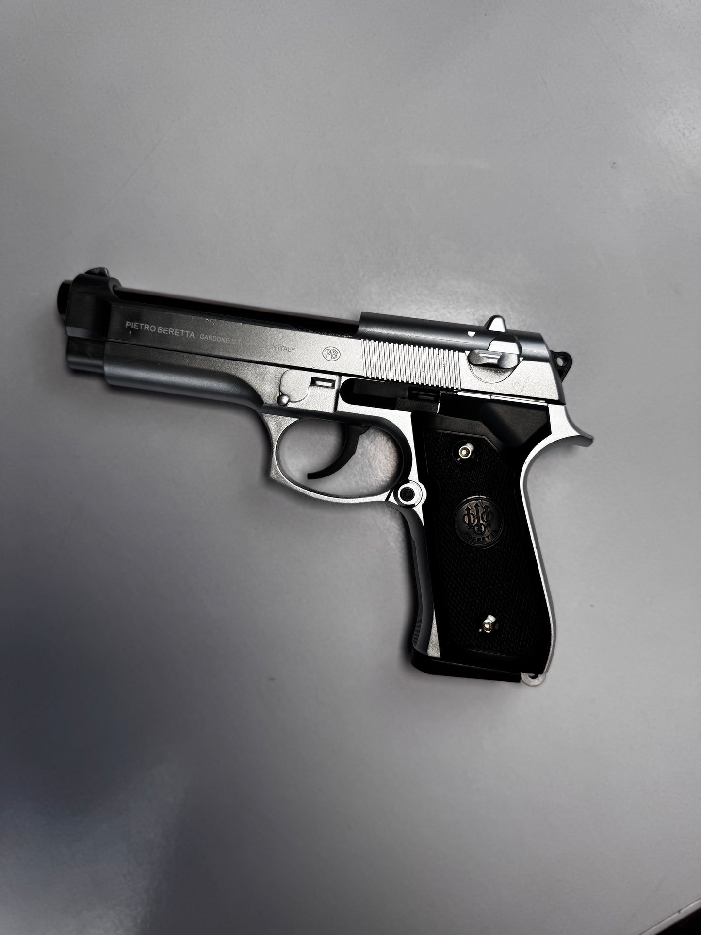 Silver M92 Beretta Airsoft Toy Gun – Realistic, Durable & Fun for Airsoft Enthusiasts